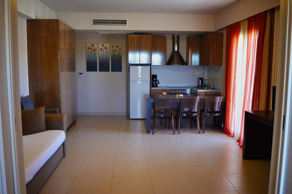 Tsokas Hotel Finikounta Exterior photo