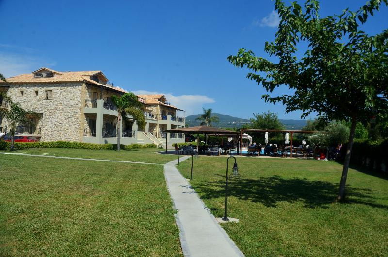 Tsokas Hotel Finikounta Exterior photo